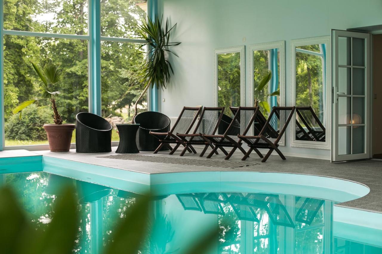 Ziemupes Muiza & Spa Bagian luar foto